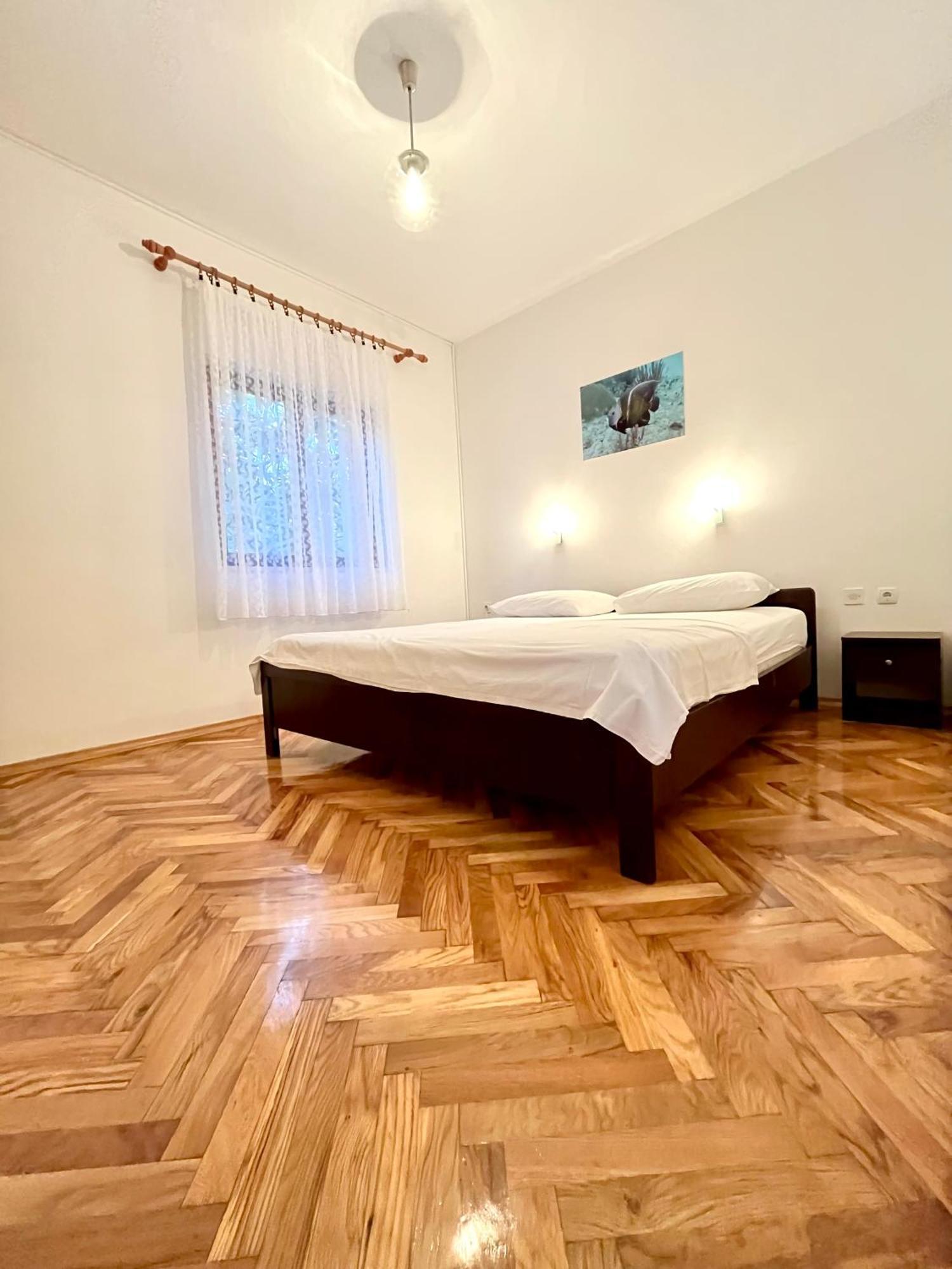 Apartments Martina Primosten Exterior photo