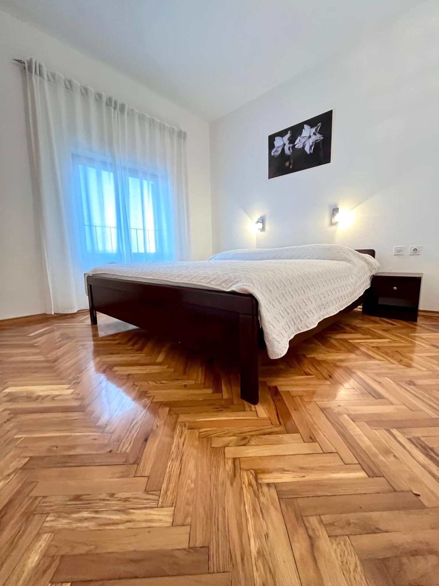 Apartments Martina Primosten Exterior photo